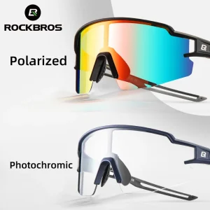 Photochromic Cycling Glasses